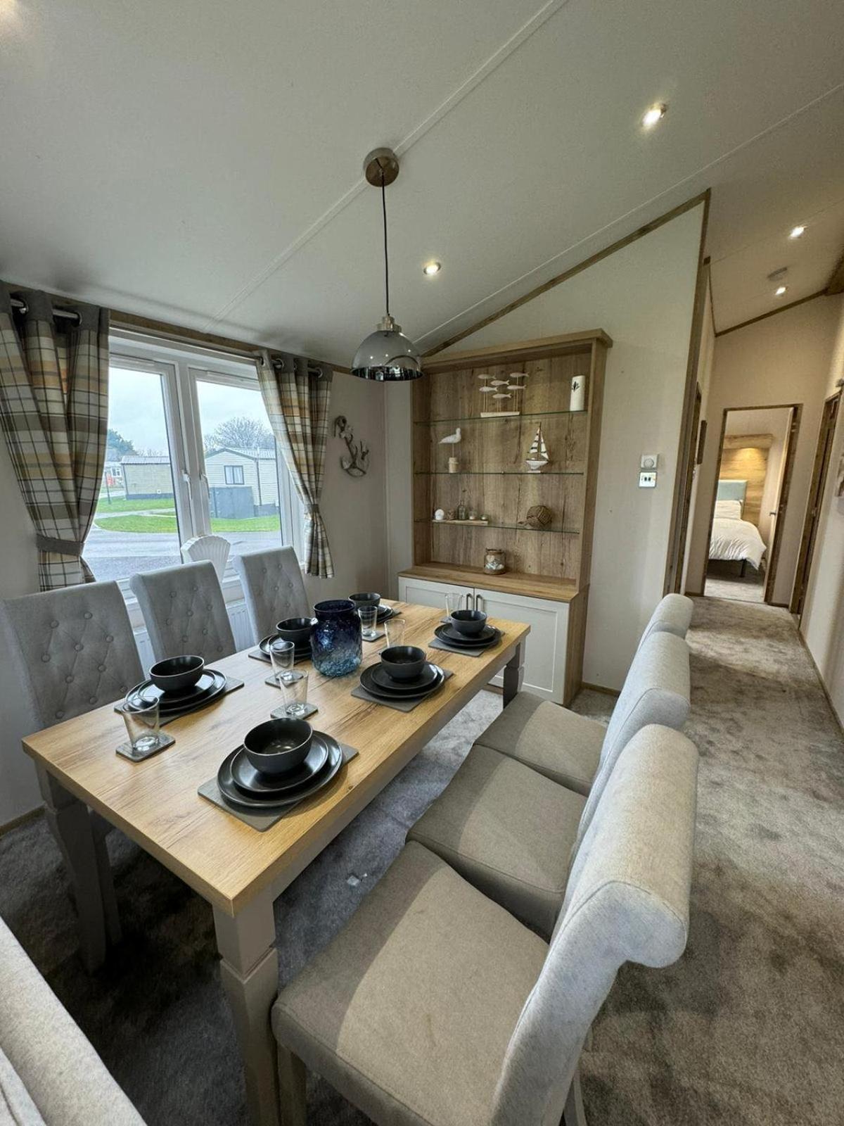 Golden Anchor - The Oakland Lodge - Coastal Caravan Breaks Chapel St. Leonards Exterior foto